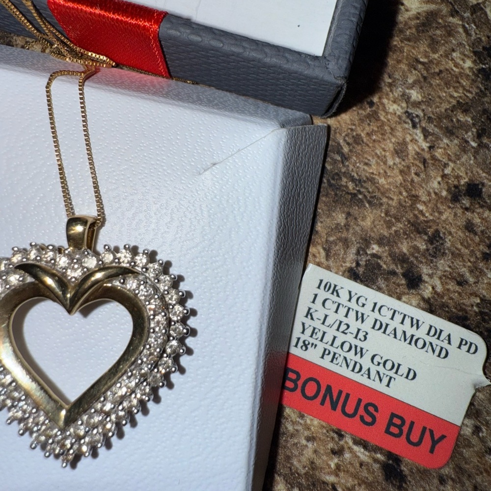 Gold Heart Pendant with Diamonds